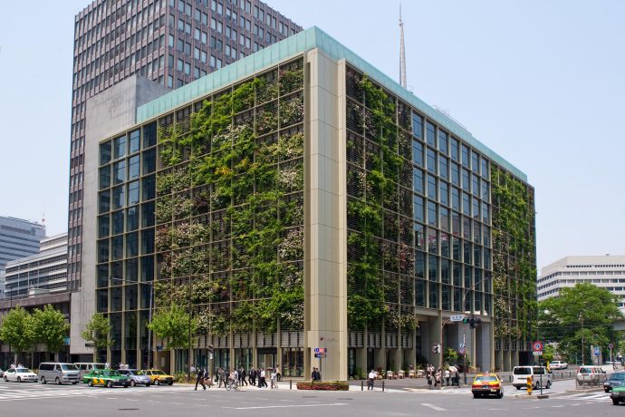 Pasona HQ in downtown Nihombashi, Tokyo, "a languid, living organism". Photo by Toshimichi Sakaki.