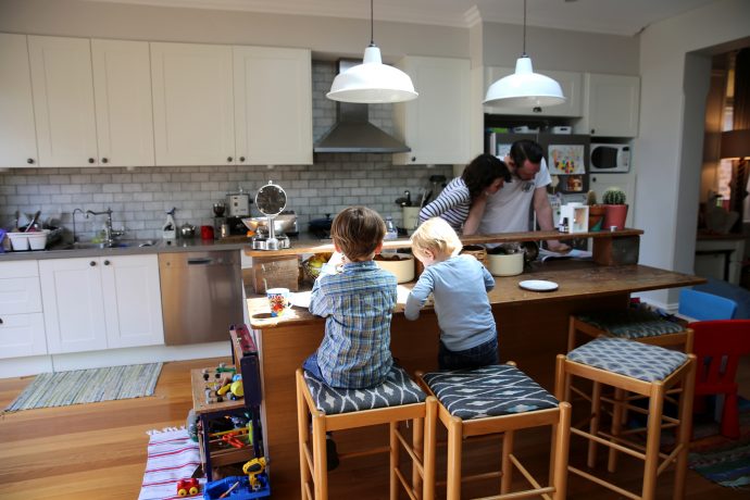 Activity hub: the kitchen table becomes the space around which the family congregates. Jesse is an avid cook! Photo by Rafaela Pandolfini.