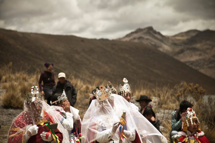 Villagers from the community of Tanta perform a traditional dance for the HAWAPI artists during their visit to the camp. Photo by Dana Bonilla.